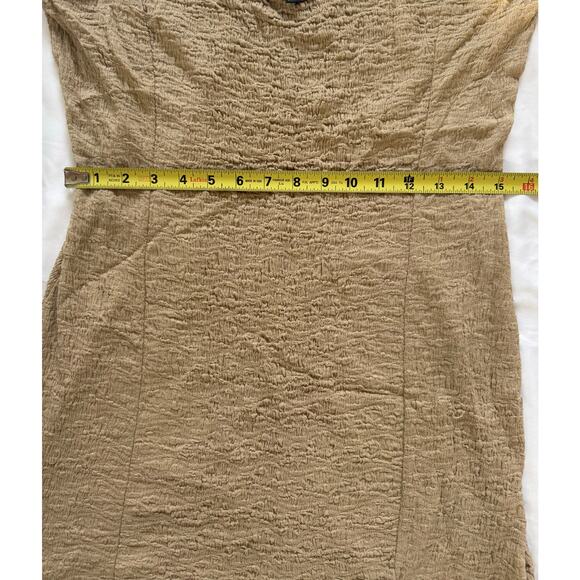 Lulus dress Read size description: runs large - Picture 11 of 13